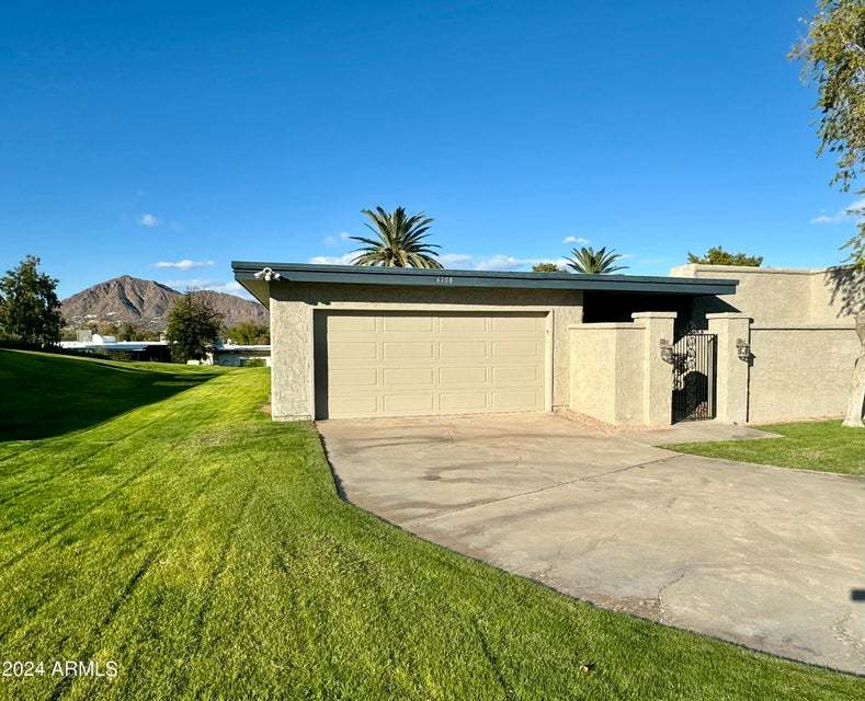 Camelback Mountain Views | Beautifully Updated Cul-de-Sac Home property image