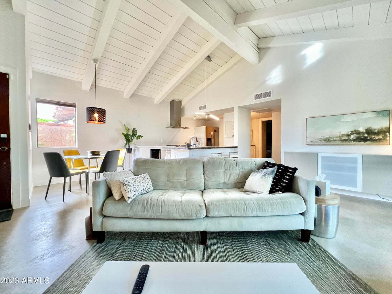 Furnished 2b/2b with 2 car garage in North Scottsdale! property image