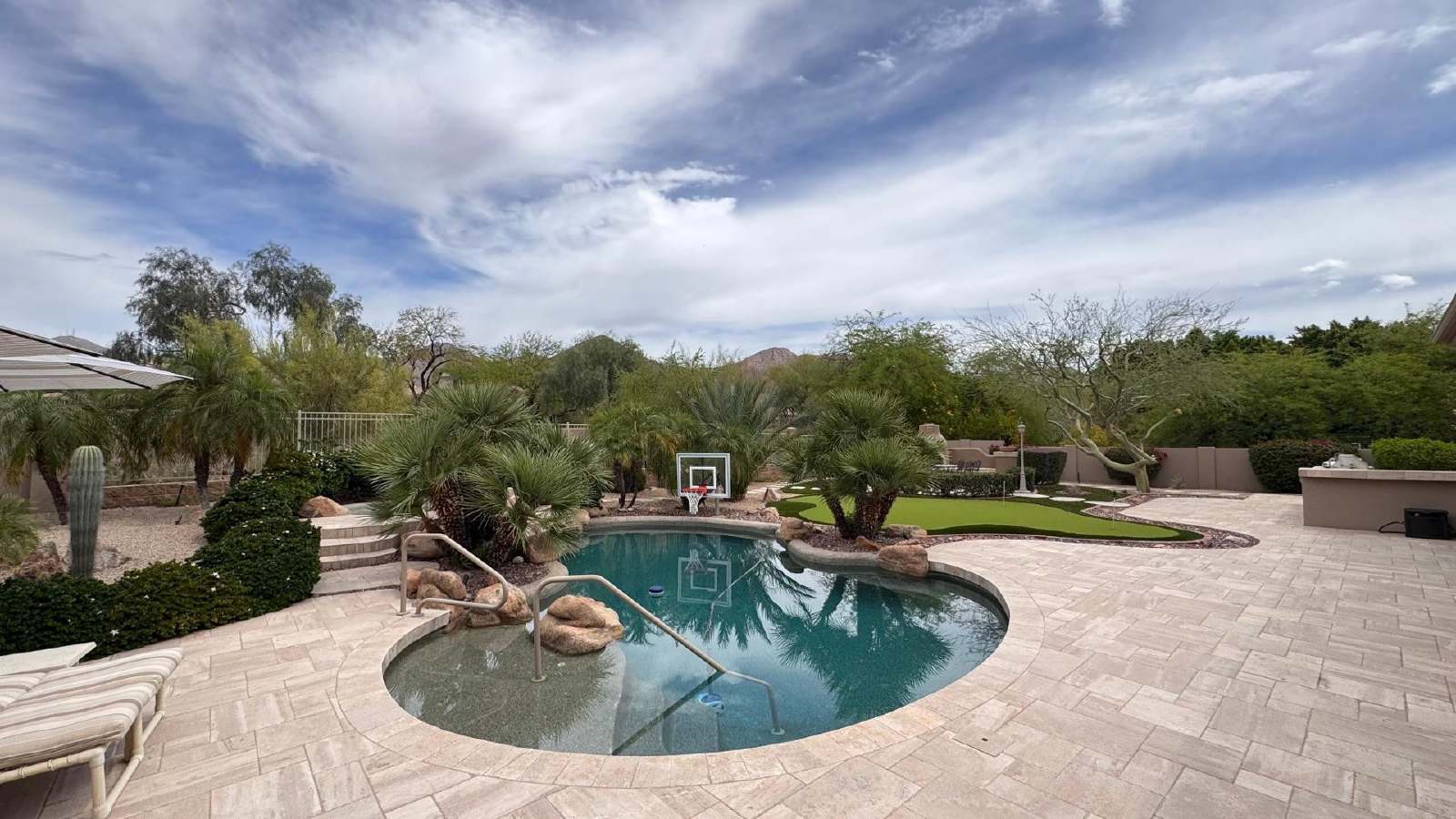 Fully Furnished 5 bedrooms / 5 bathrooms! property image