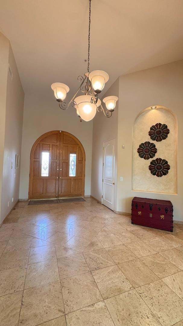 Fully Furnished 5 bedrooms / 5 bathrooms! property image