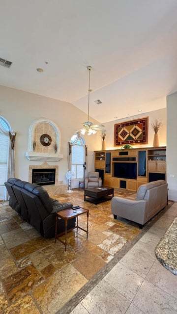 Fully Furnished 5 bedrooms / 5 bathrooms! property image