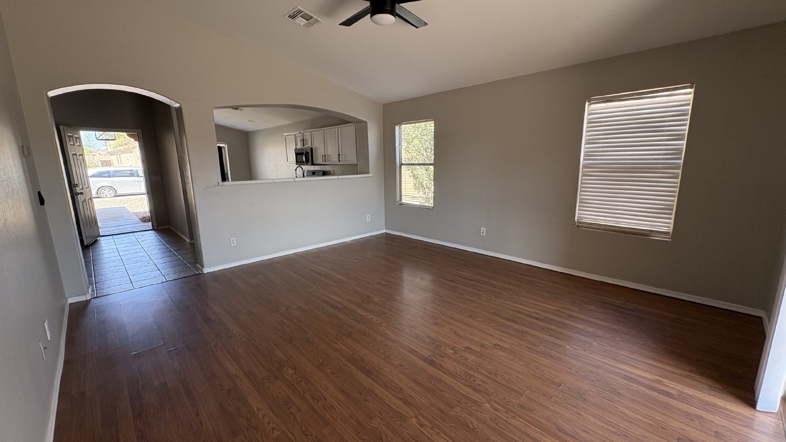 Goodyear rental property image