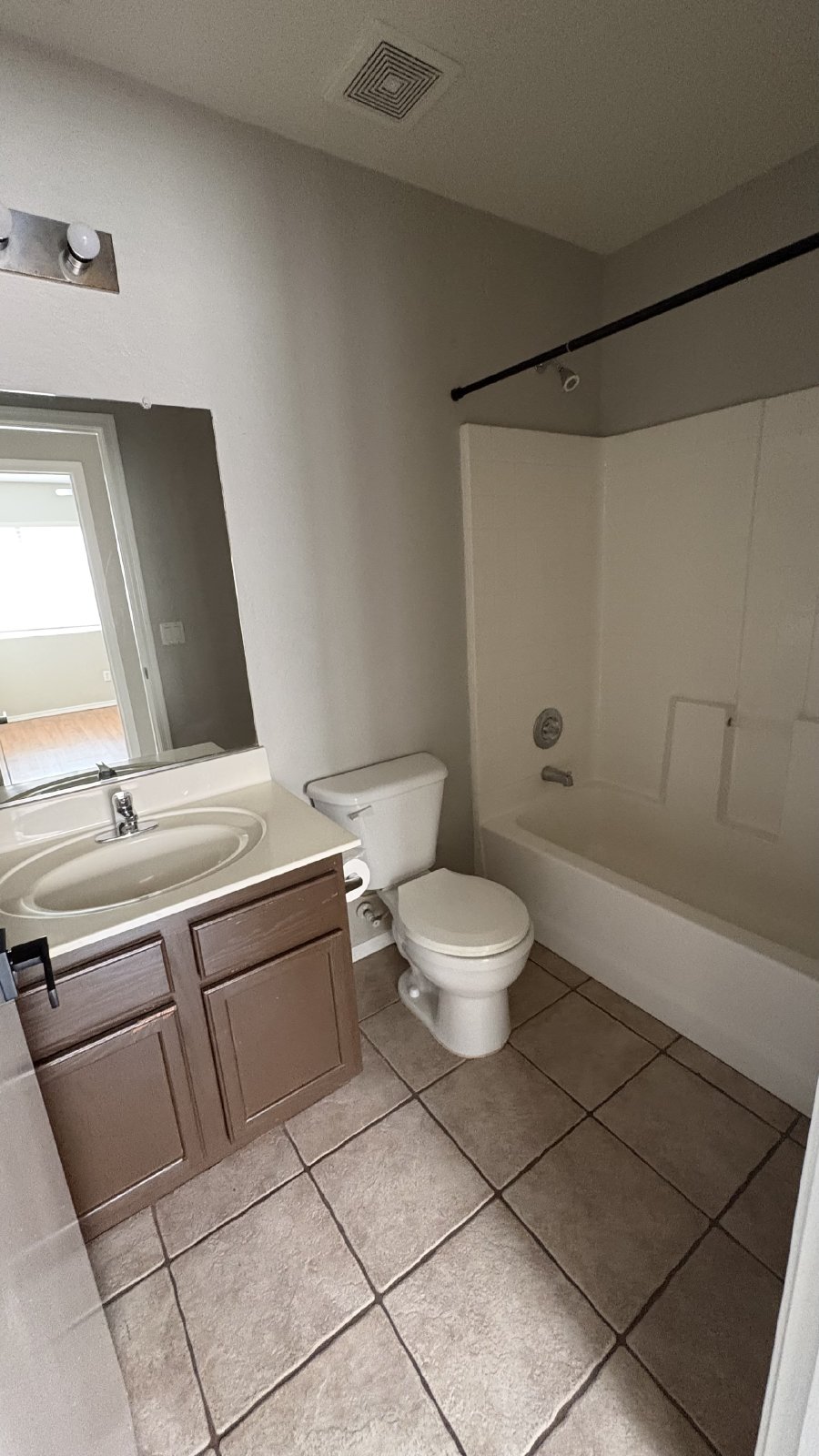 Goodyear rental property image