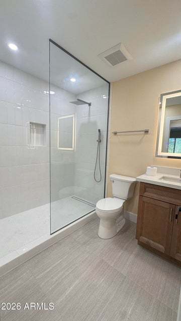 3 bed / 2 bath with bid backyard property image