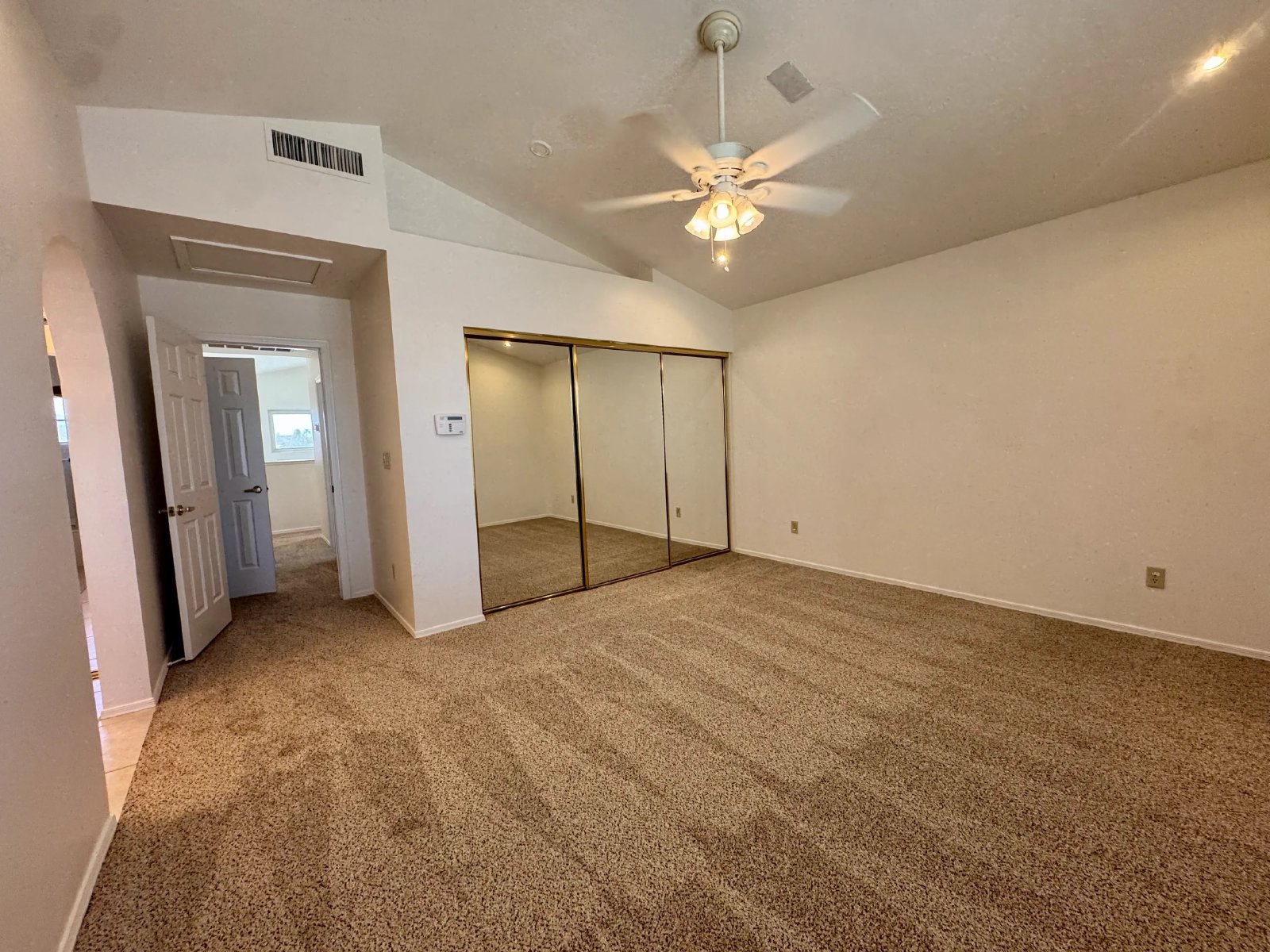 14222 N 23rd St property image
