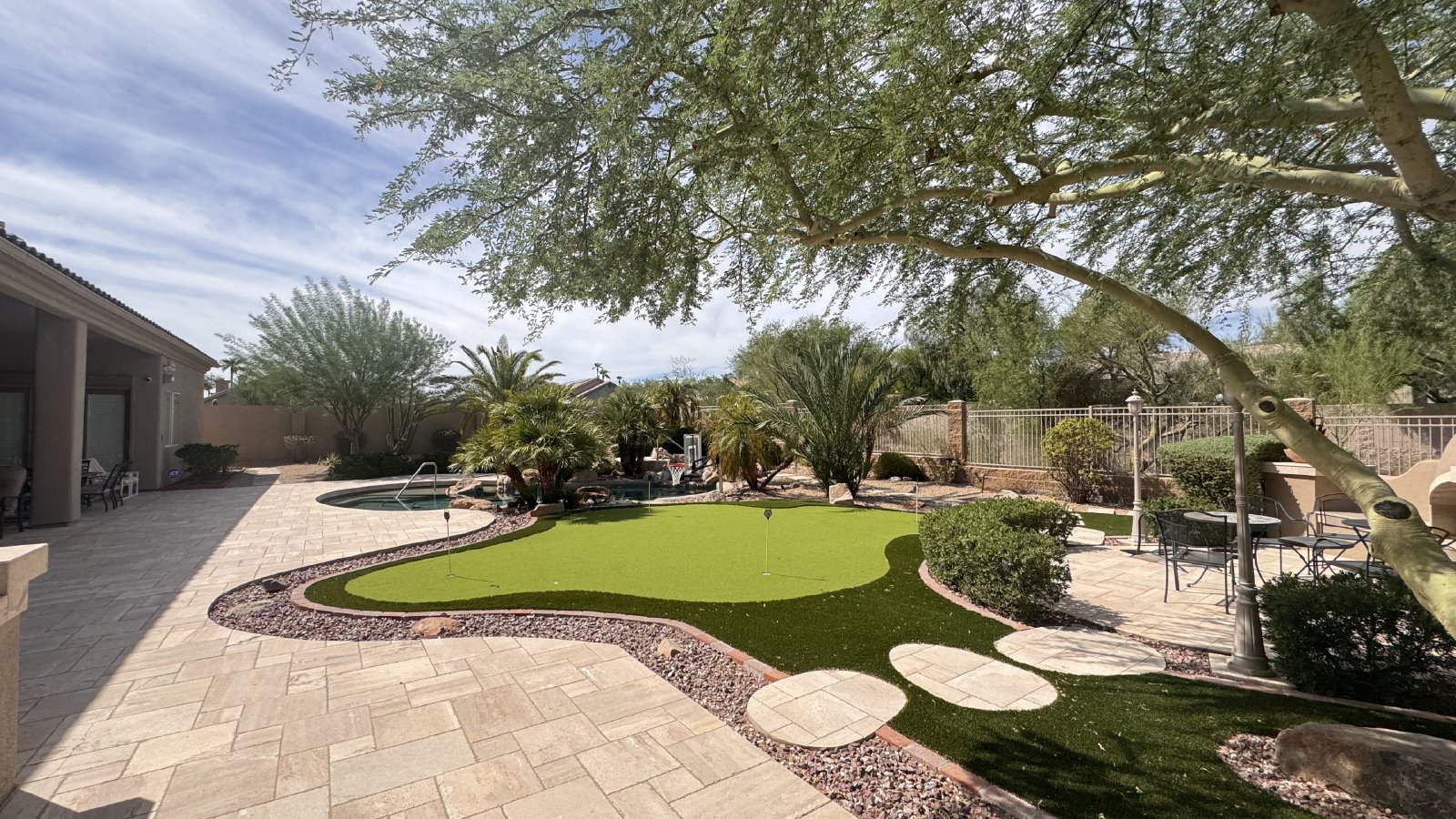 Fully Furnished 5 bedrooms / 5 bathrooms! property image