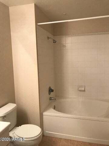 1 bedroom w/ Resort style living property image