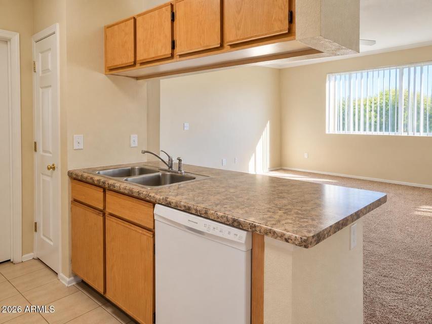 1 bedroom w/ Resort style living property image