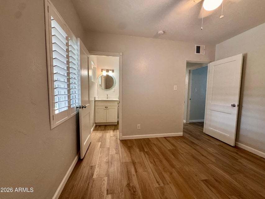 3 b + 1, 2 bathrooms in Arcadia! property image