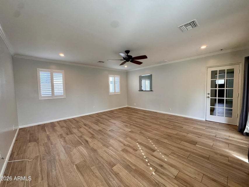 3 b + 1, 2 bathrooms in Arcadia! property image