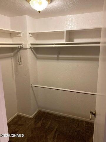 Unfurnished 2b/2b condo in prime location! property image