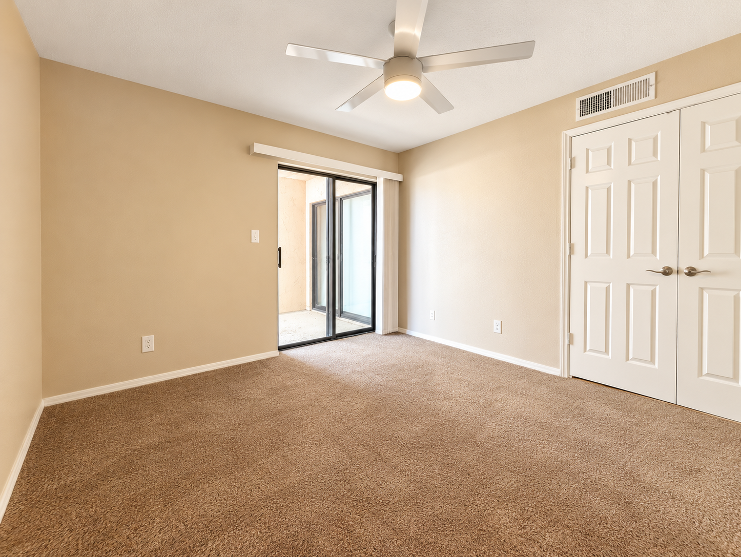 2 bedrooms / 2 bathrooms in North Scottsdale property image