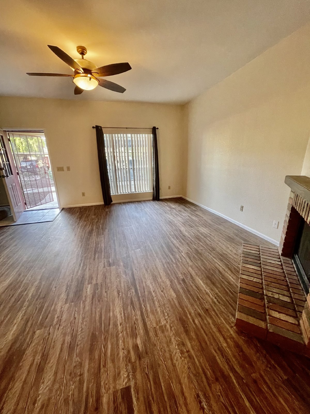 3416 W JULIE DR., UNIT 6 property image