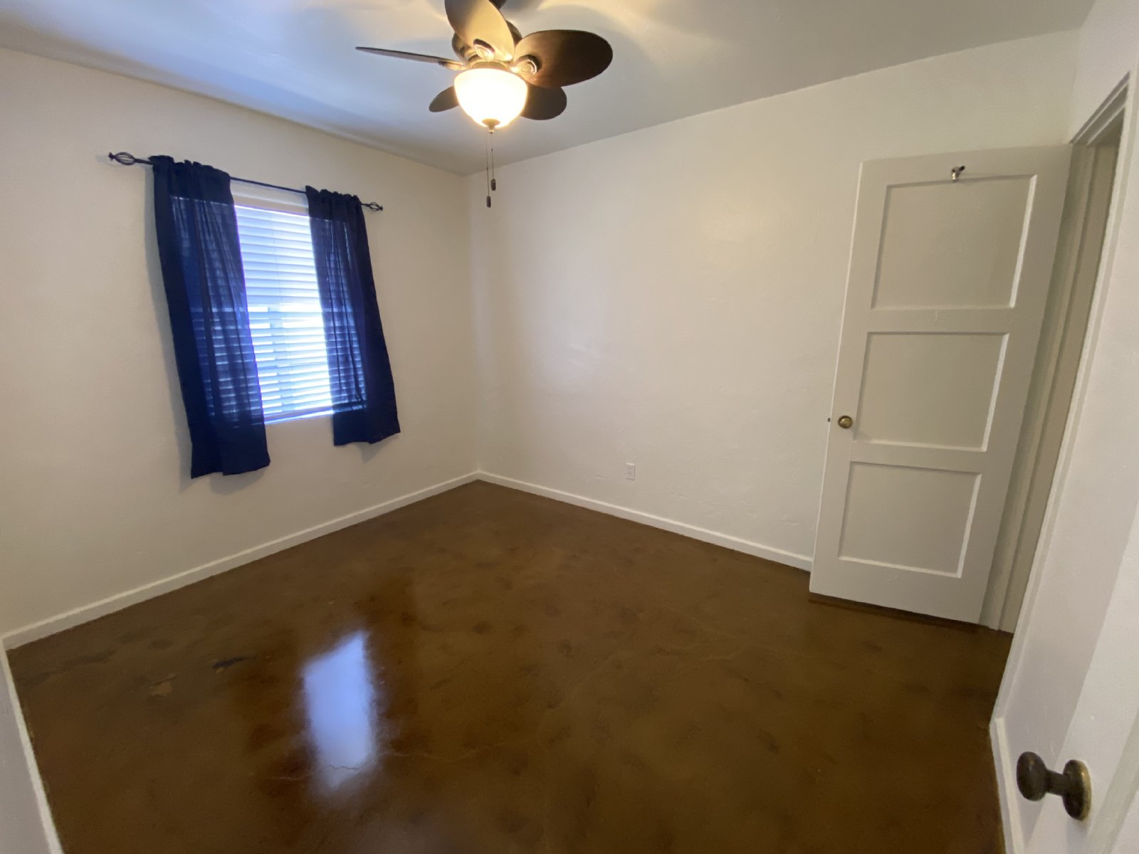 1526 W Mulberry Dr property image