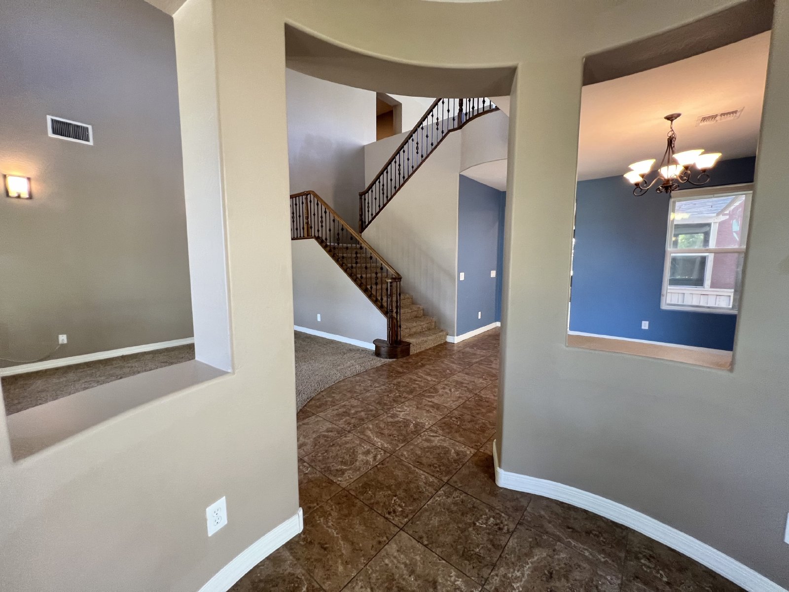 3886 E Rawhide St property image