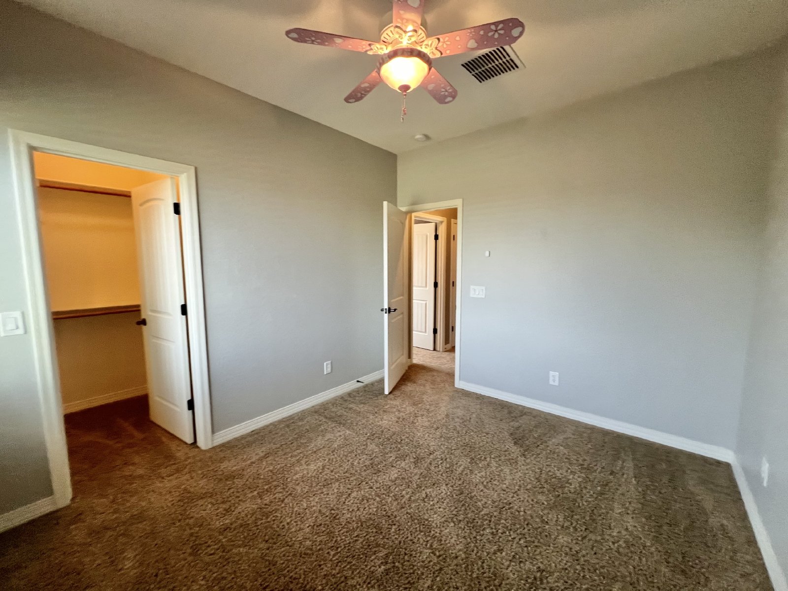 3886 E Rawhide St property image