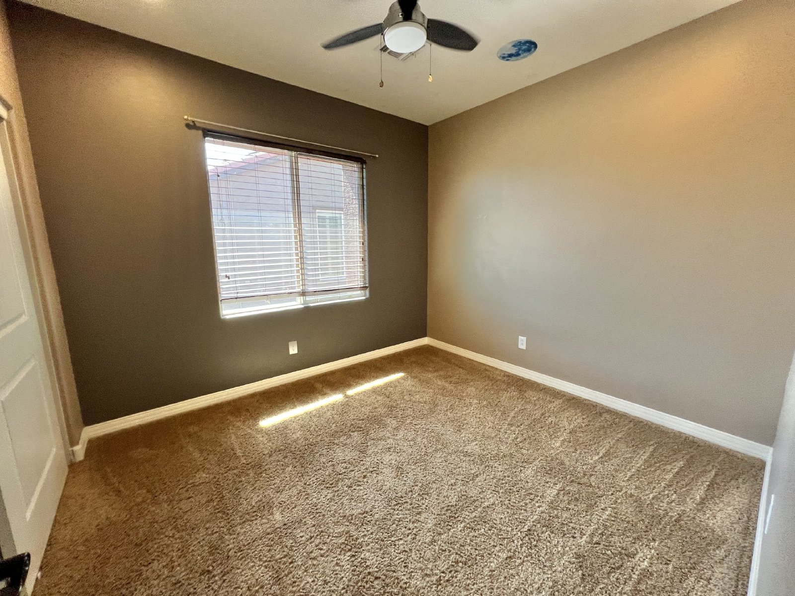 3886 E Rawhide St property image