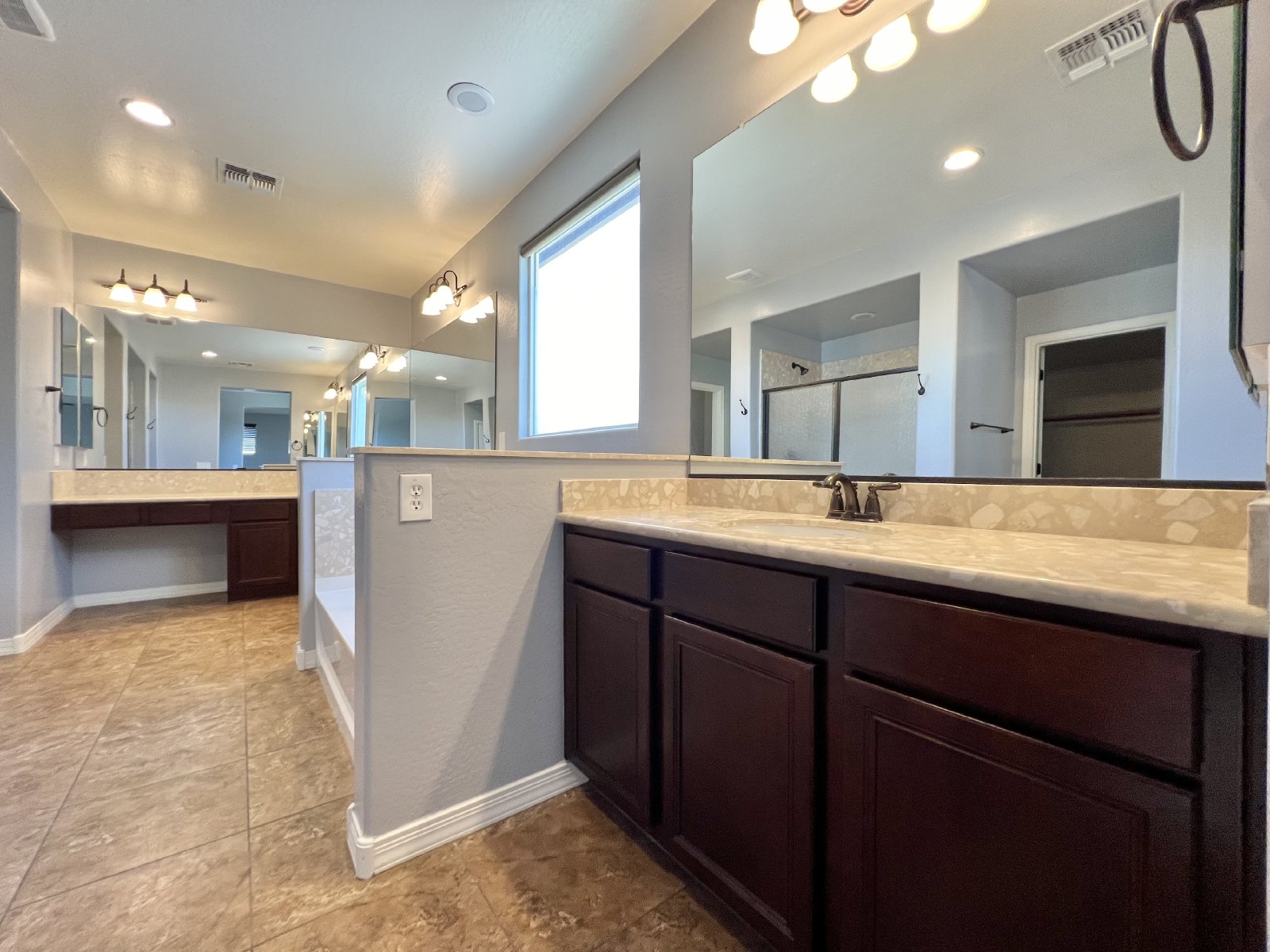 3886 E Rawhide St property image