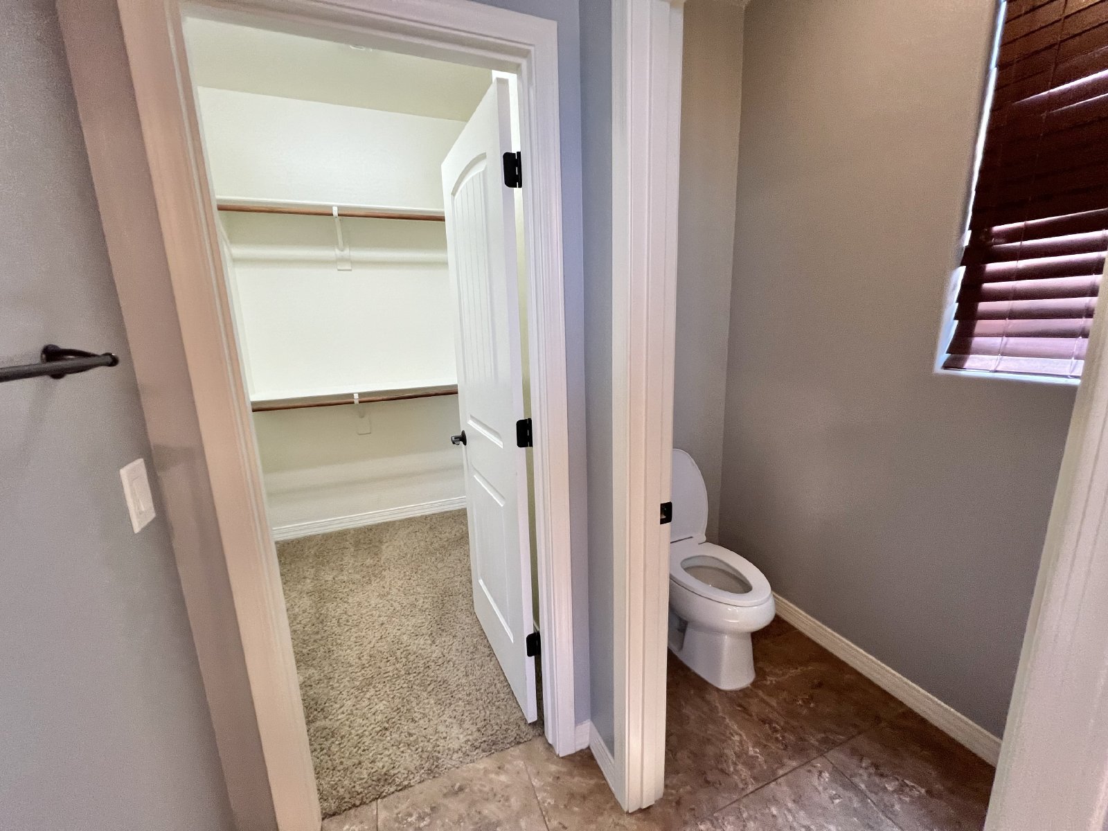 3886 E Rawhide St property image