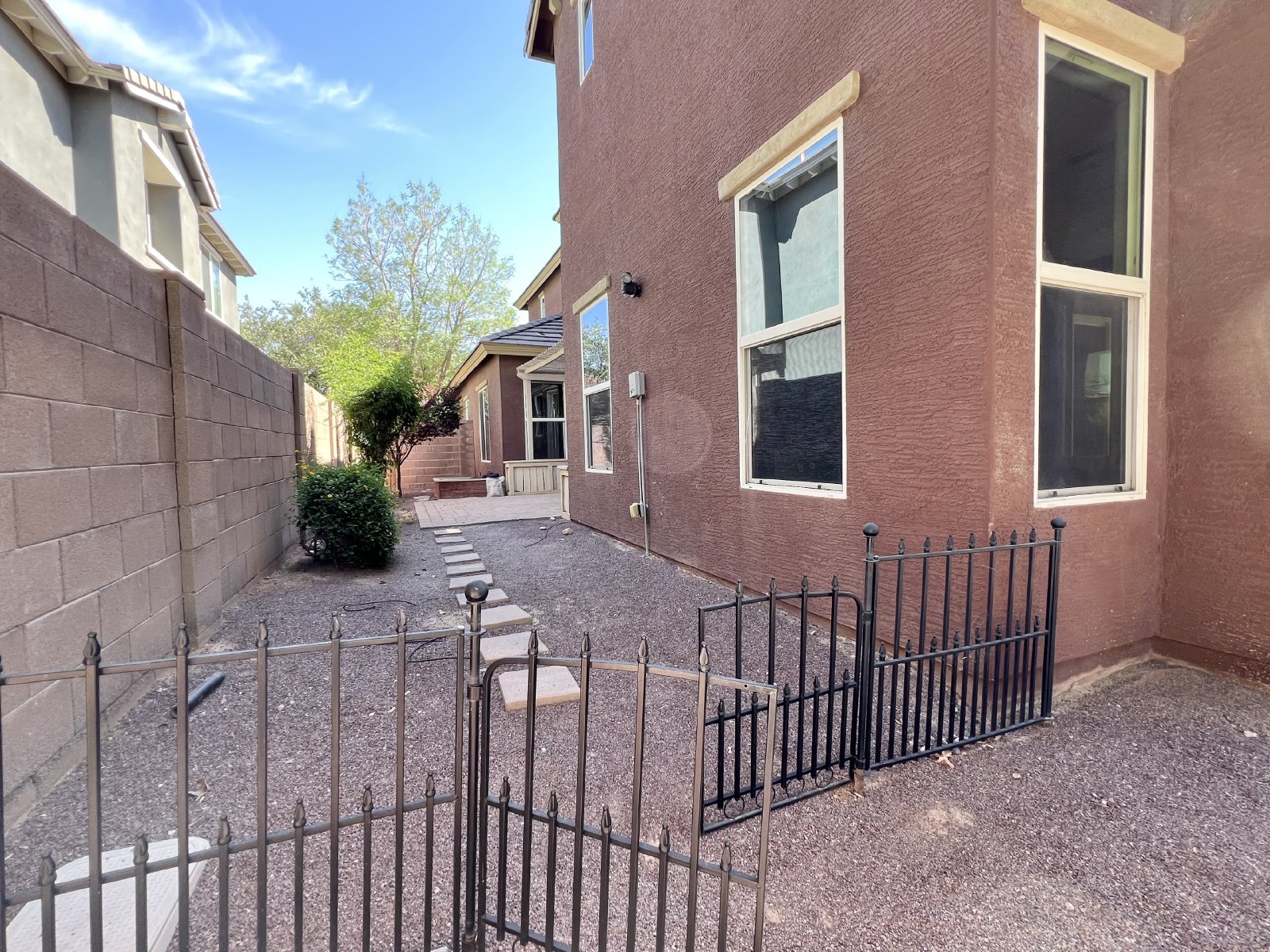 3886 E Rawhide St property image