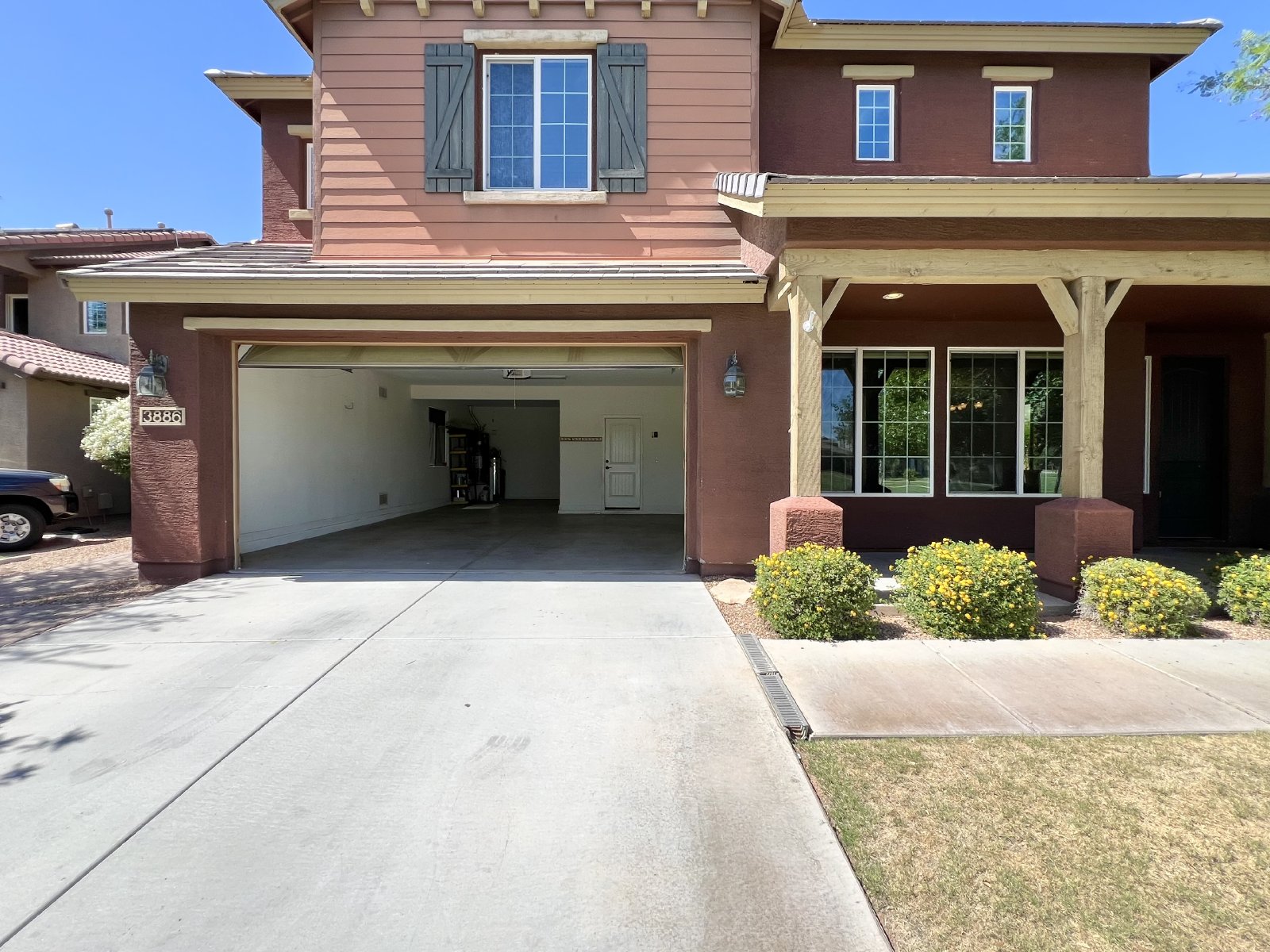 3886 E Rawhide St property image