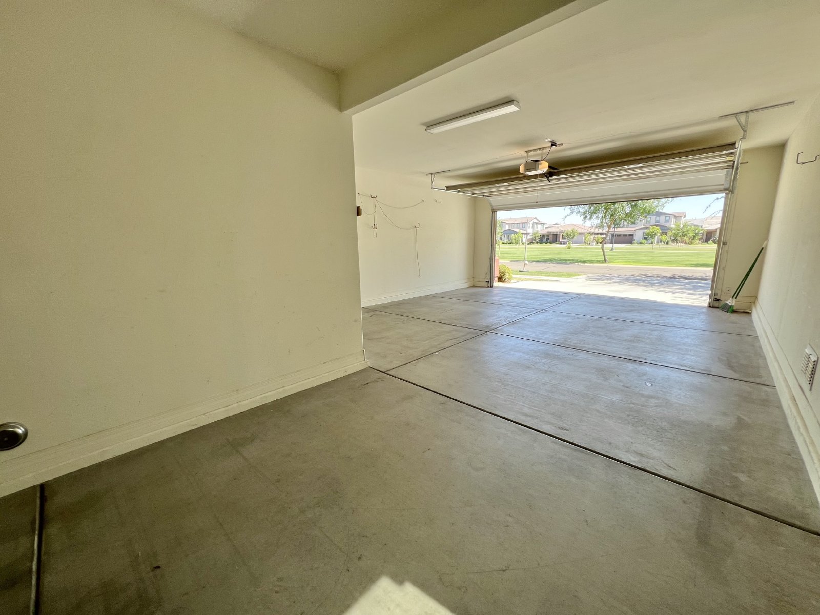 3886 E Rawhide St property image