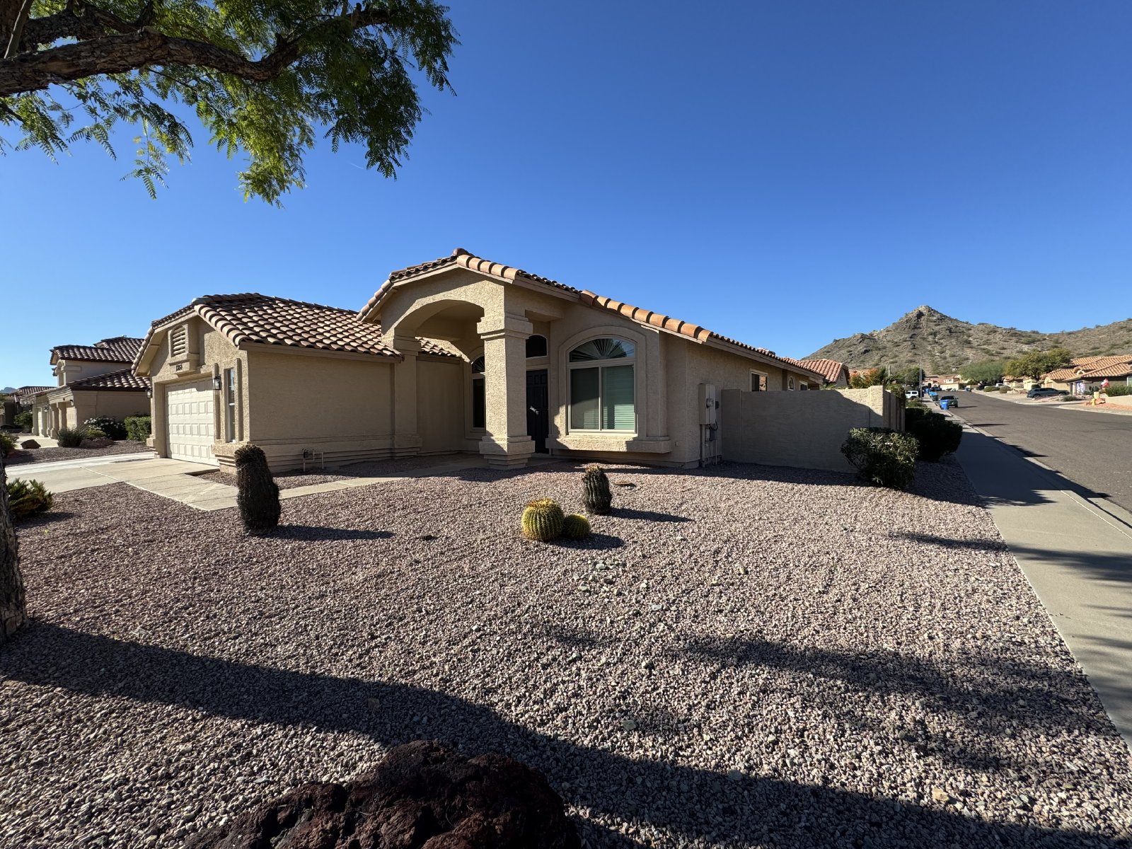 4 Bedroom home in Shadow Mountain Preserves property image