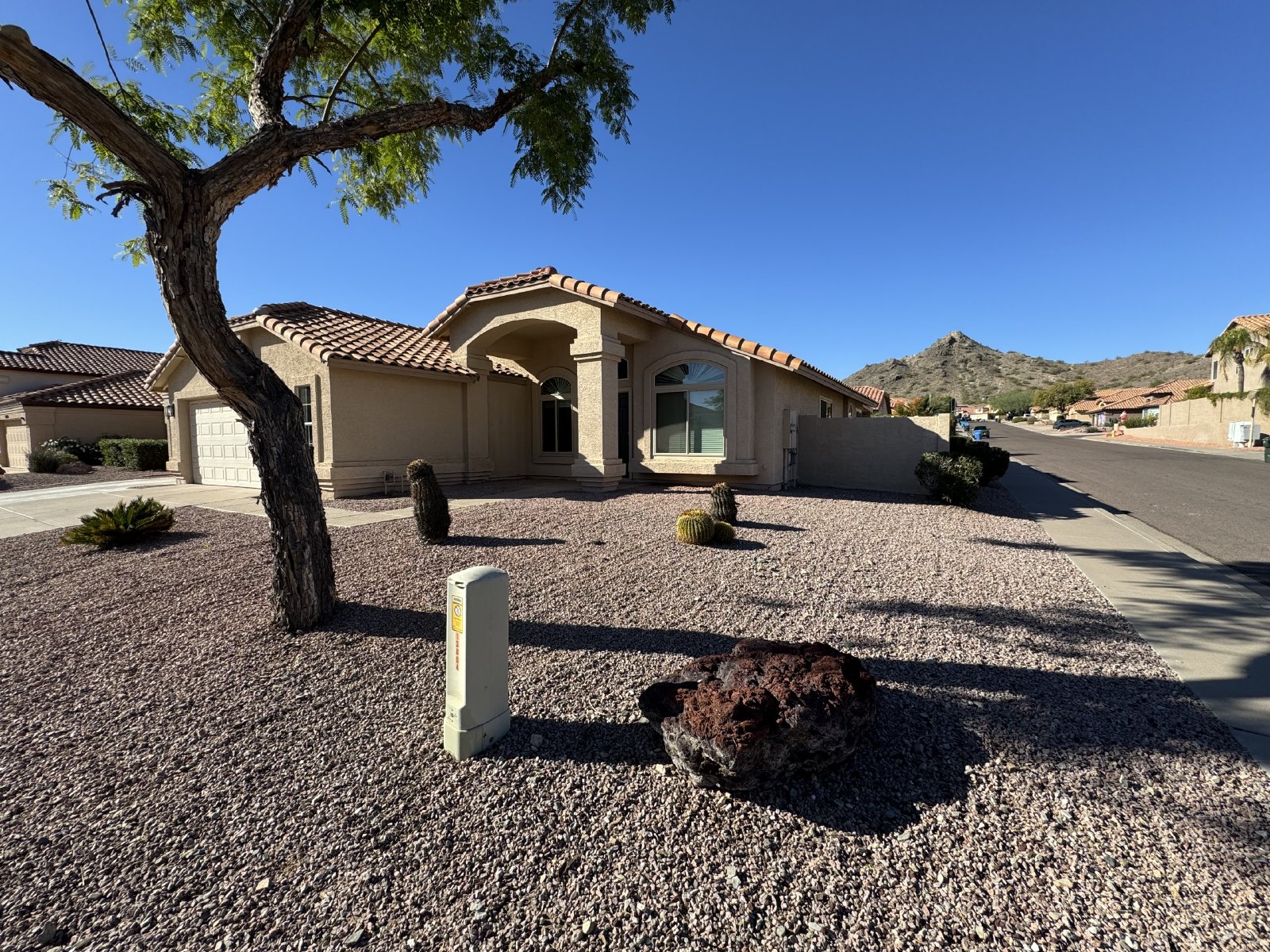 4 Bedroom home in Shadow Mountain Preserves property image