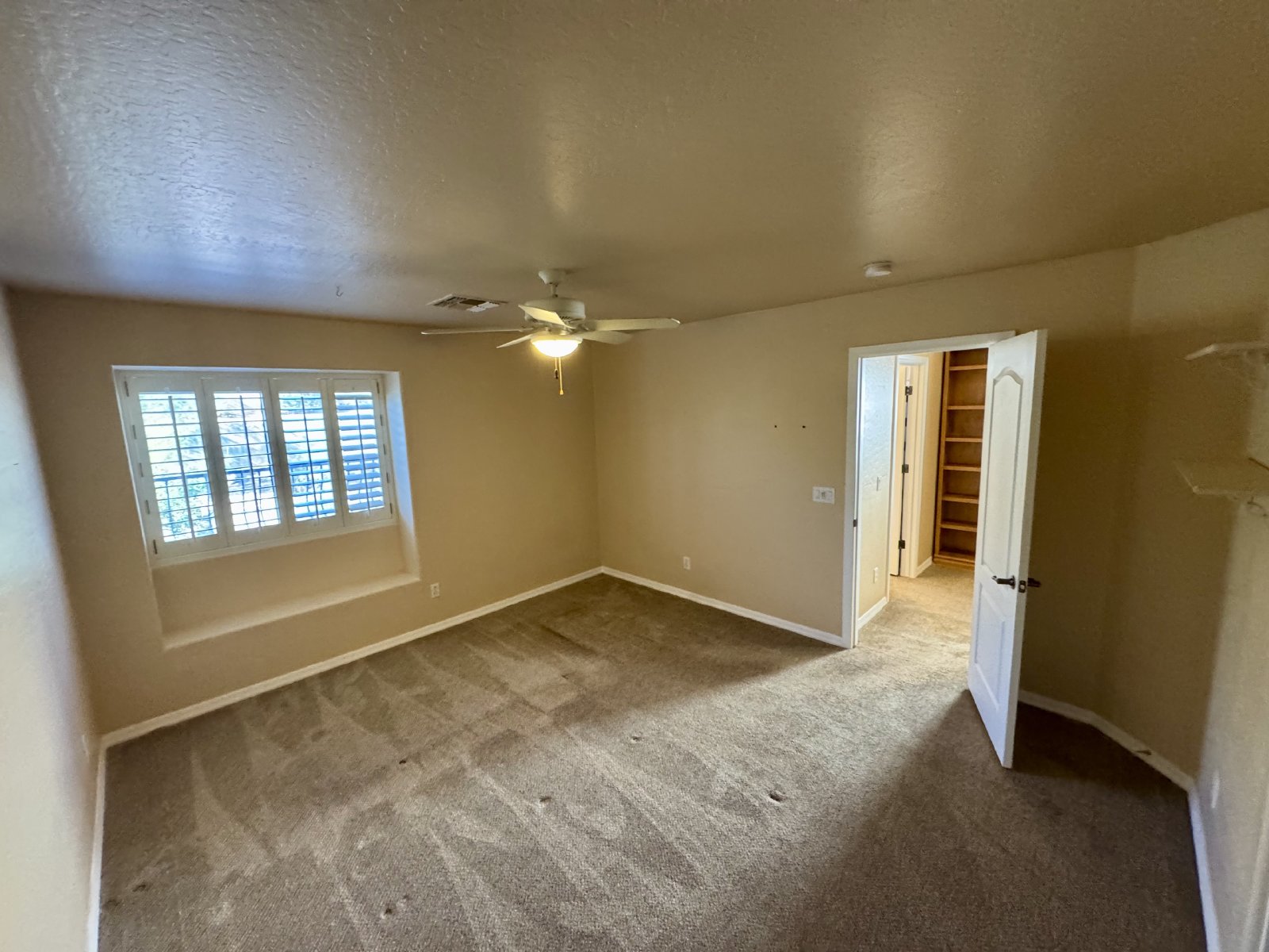 Close to Desert Ridge area! property image