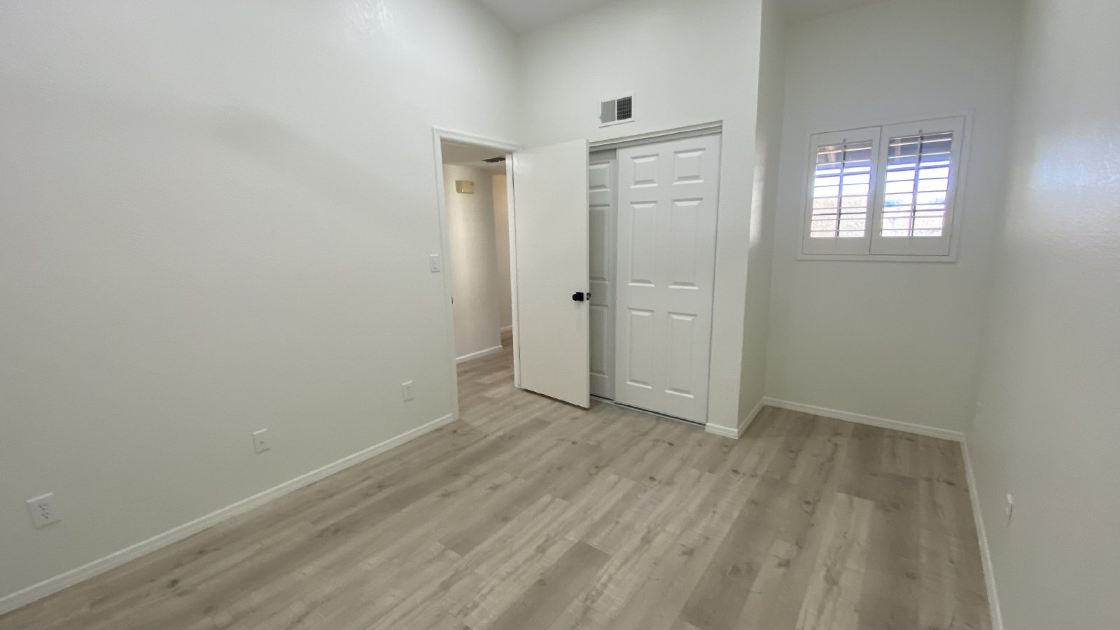 8215 N 21st Dr D205 property image