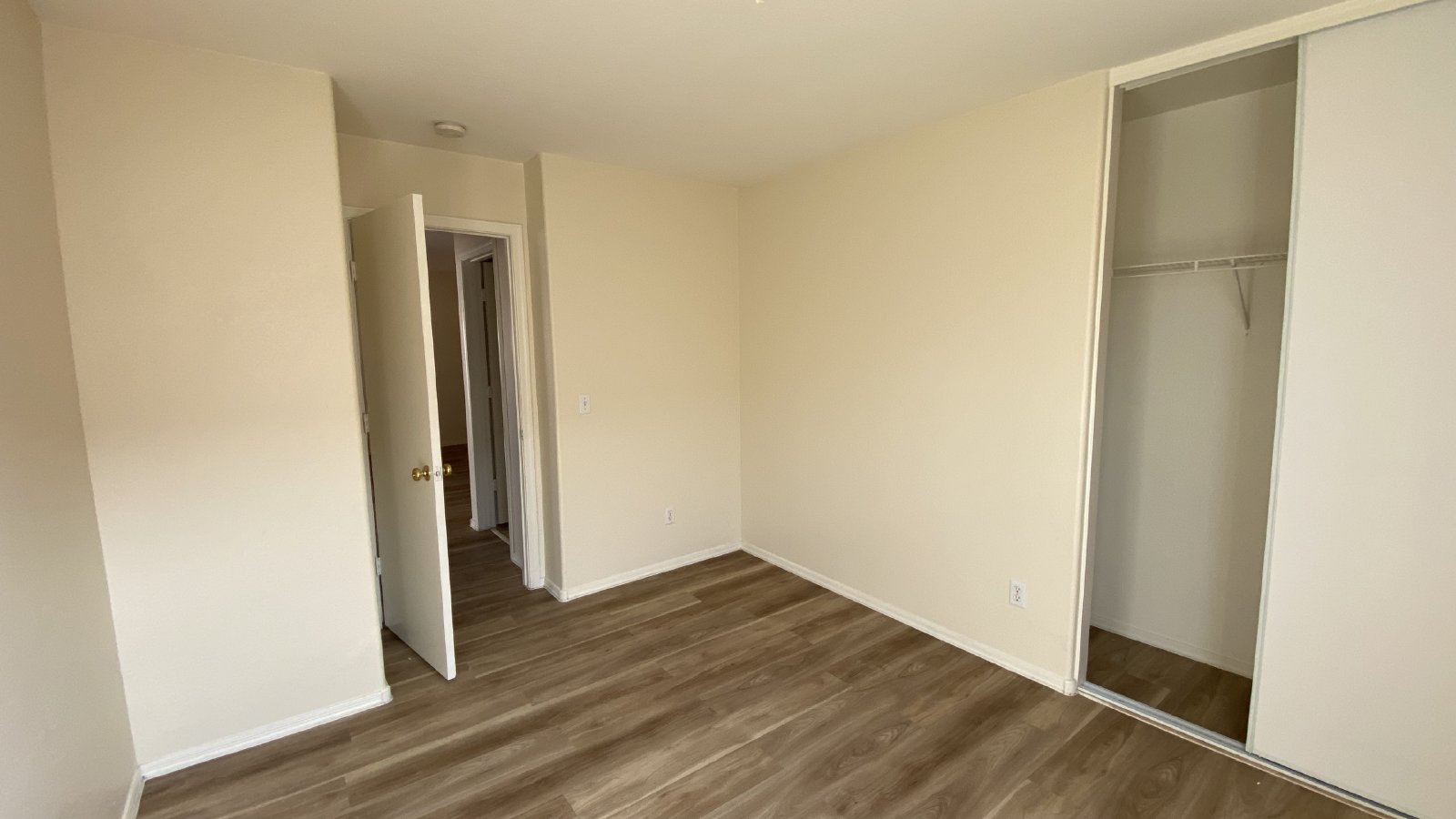 3310 South 66th Lane property image