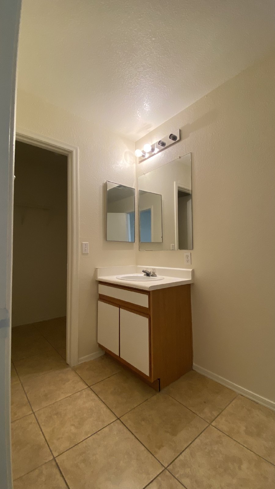 3310 South 66th Lane property image