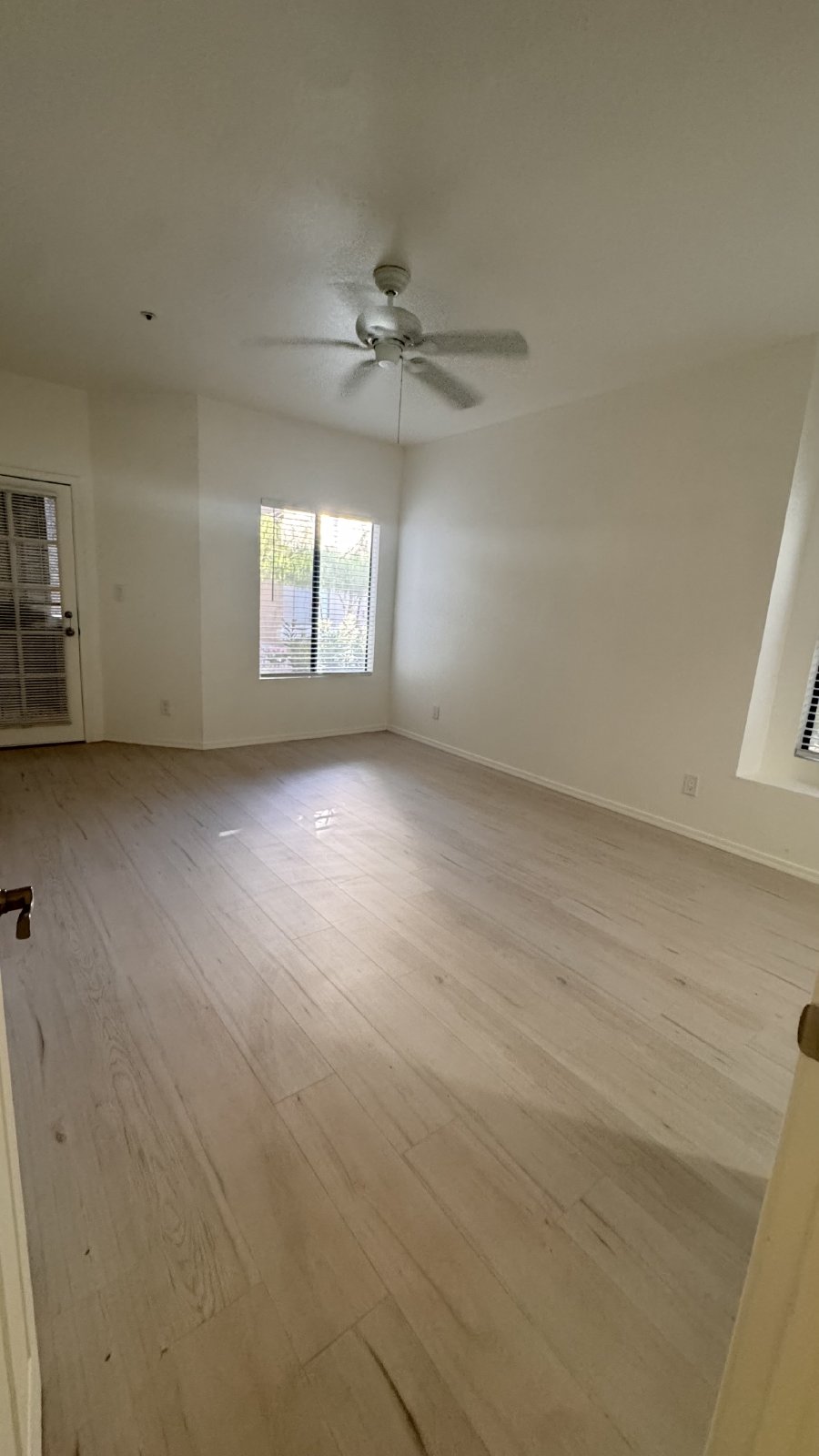 3 bedroom / 2 bathroom Apartment in North Scottsdale property image