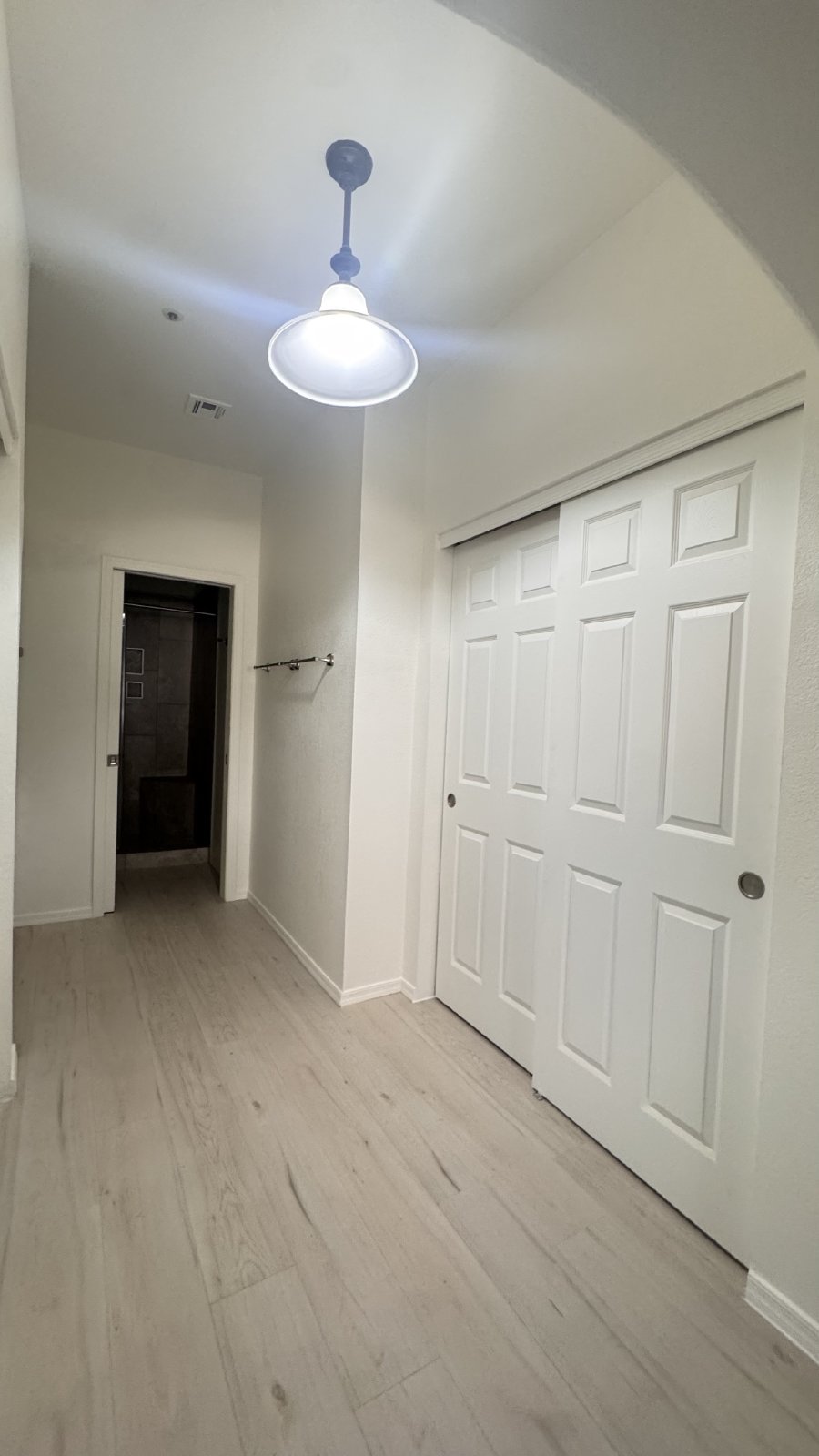 3 bedroom / 2 bathroom Apartment in North Scottsdale property image