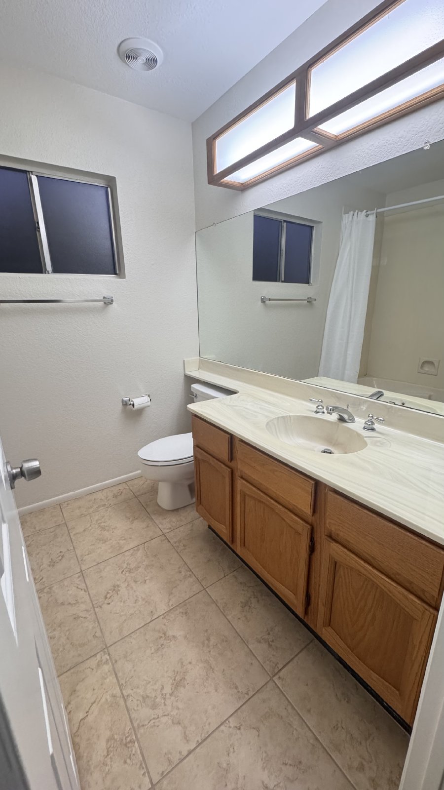 3b/2b close to Kierland Commons Mall! property image