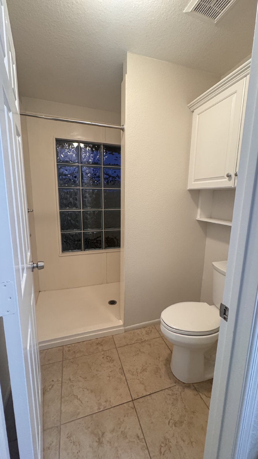 3b/2b close to Kierland Commons Mall! property image