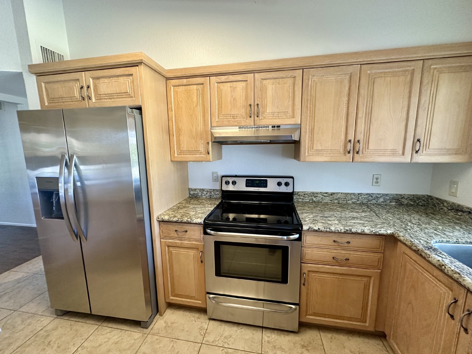 3b/2b close to Kierland Commons Mall! property image