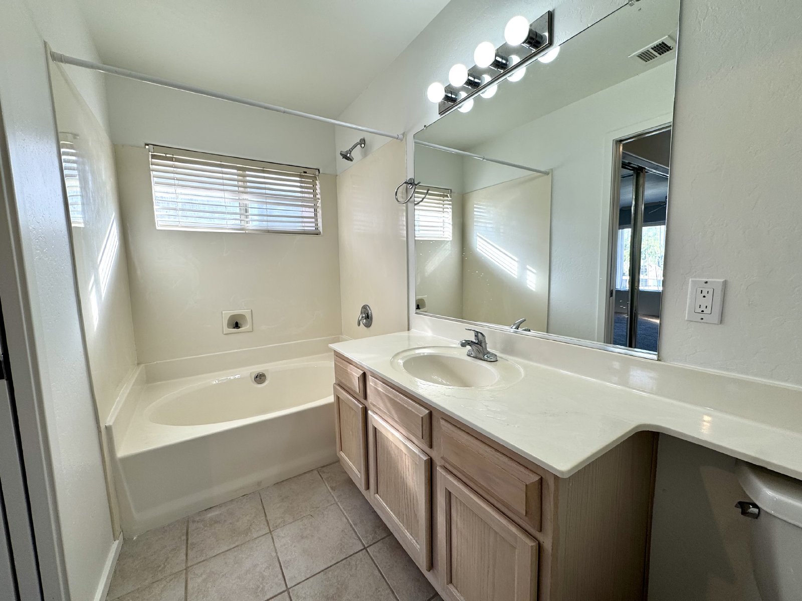 11260 N. 92nd St. #2139 property image