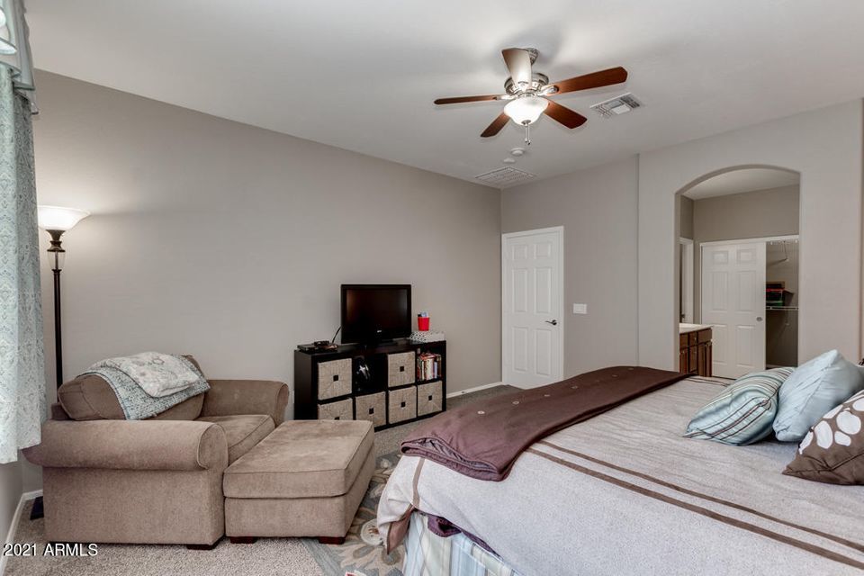 Pristine 3/2 Furnished Vacation Property property image