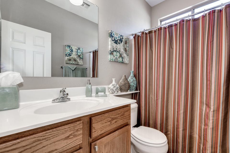 Pristine 3/2 Furnished Vacation Property property image