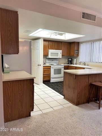 Furnished 2 bed, 2 bath in Westbrook Village property image