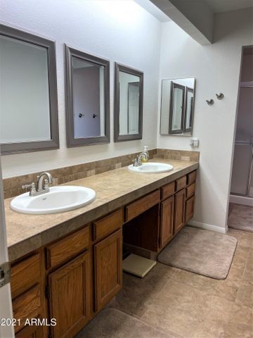 Furnished 2 bed, 2 bath in Westbrook Village property image