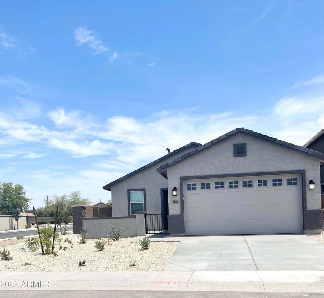 3831 S 63rd Dr property image