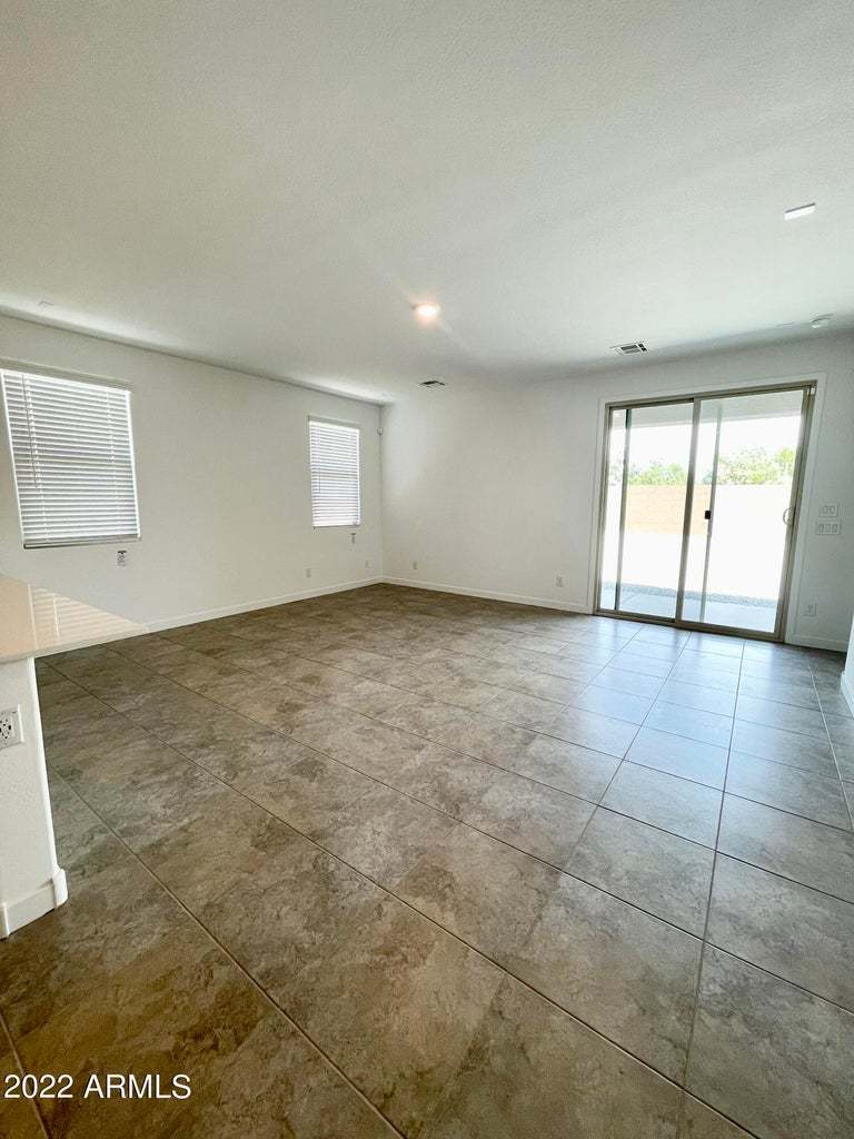 3831 S 63rd Dr property image