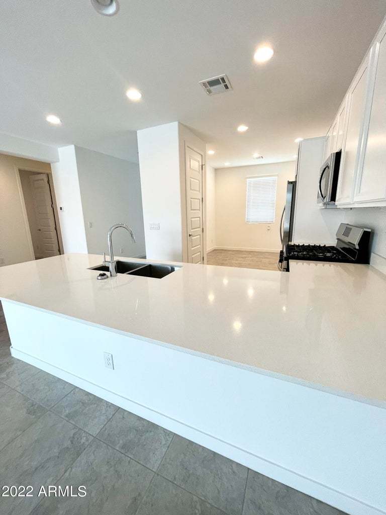 3831 S 63rd Dr property image