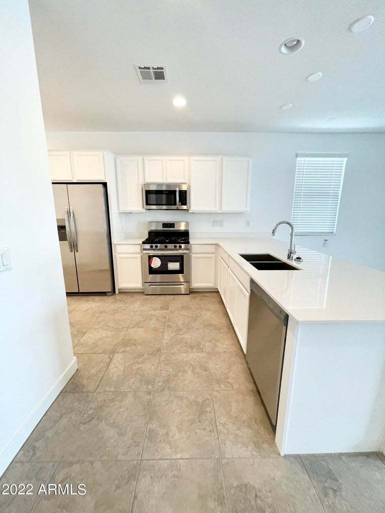 3831 S 63rd Dr property image