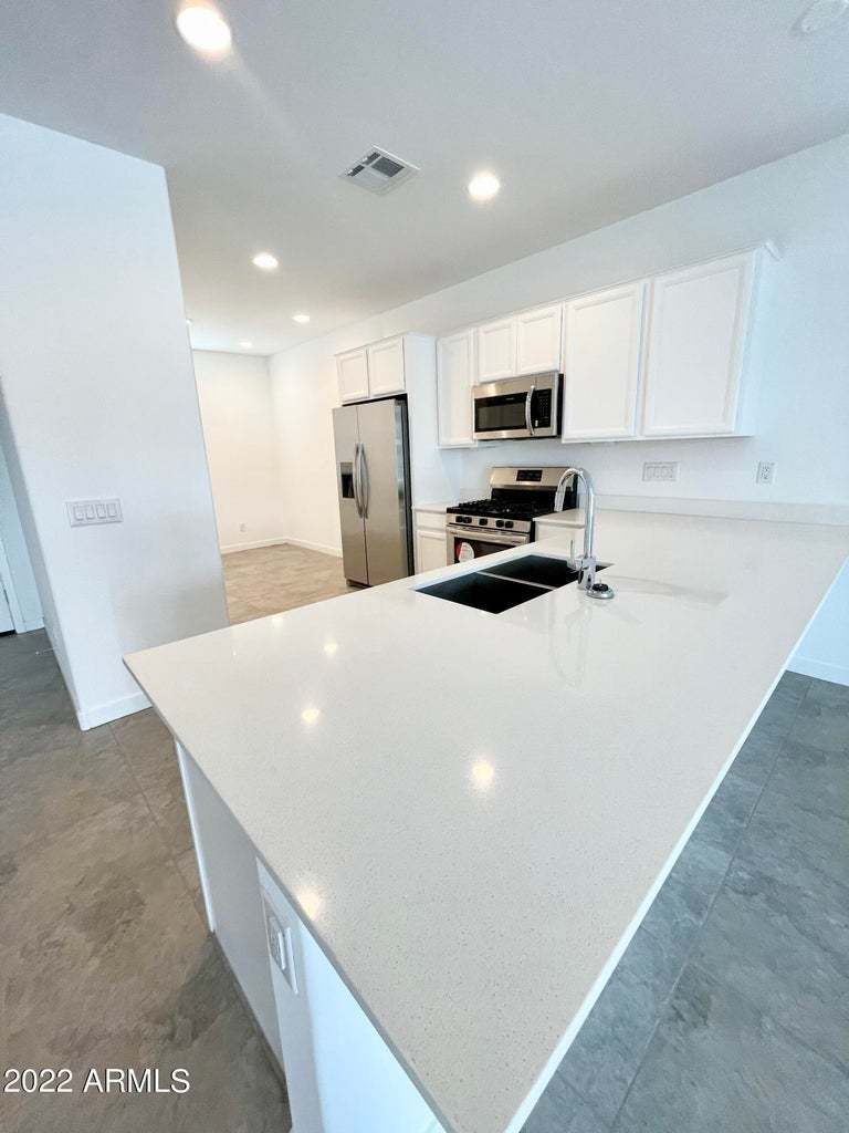 3831 S 63rd Dr property image