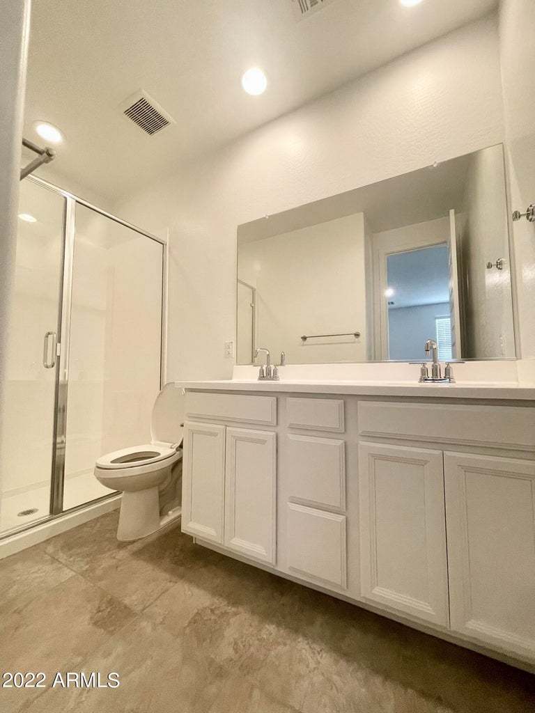 3831 S 63rd Dr property image