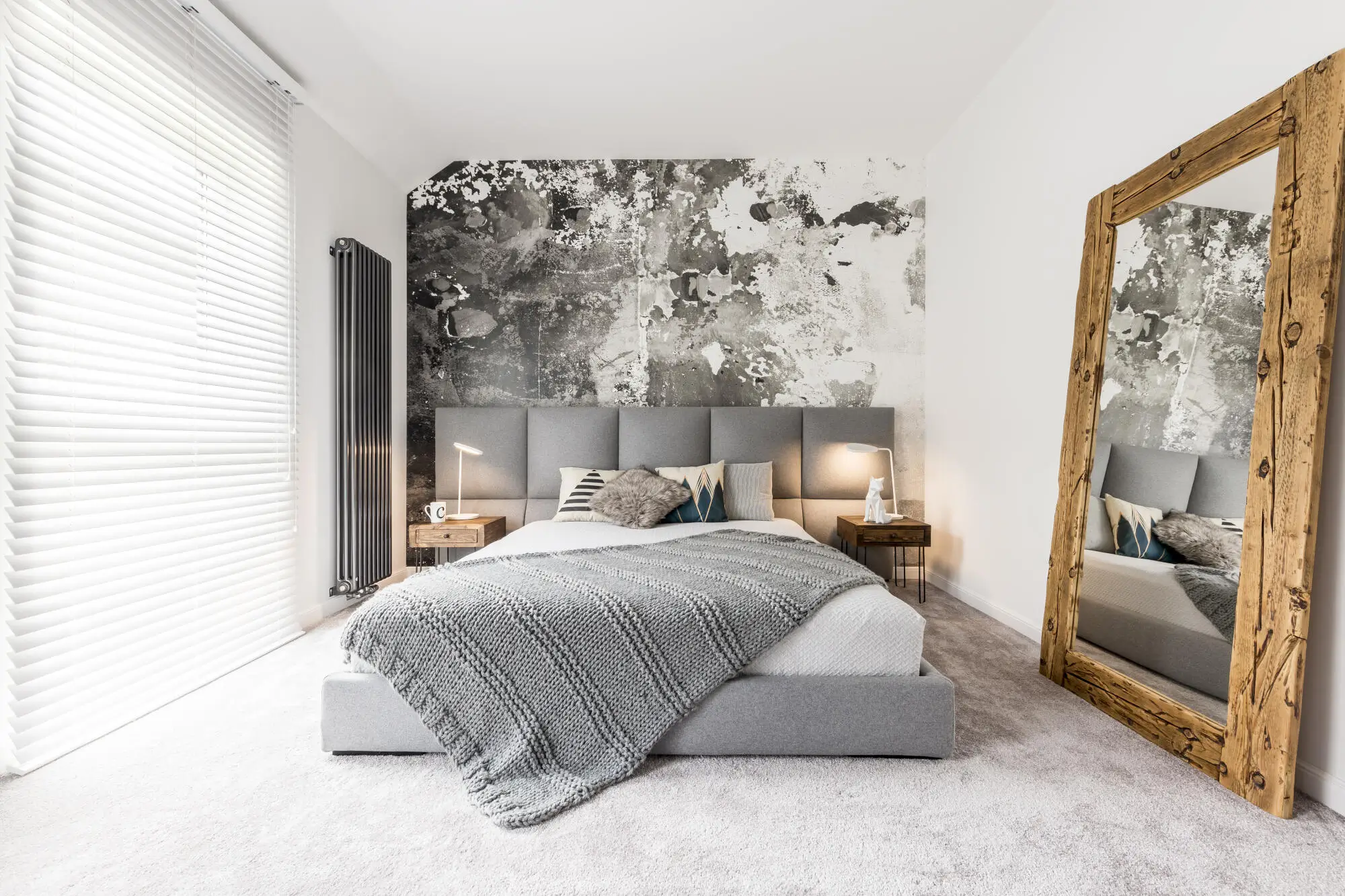 Peak Season Pricing Strategies for Phoenix Vacation Rentals
